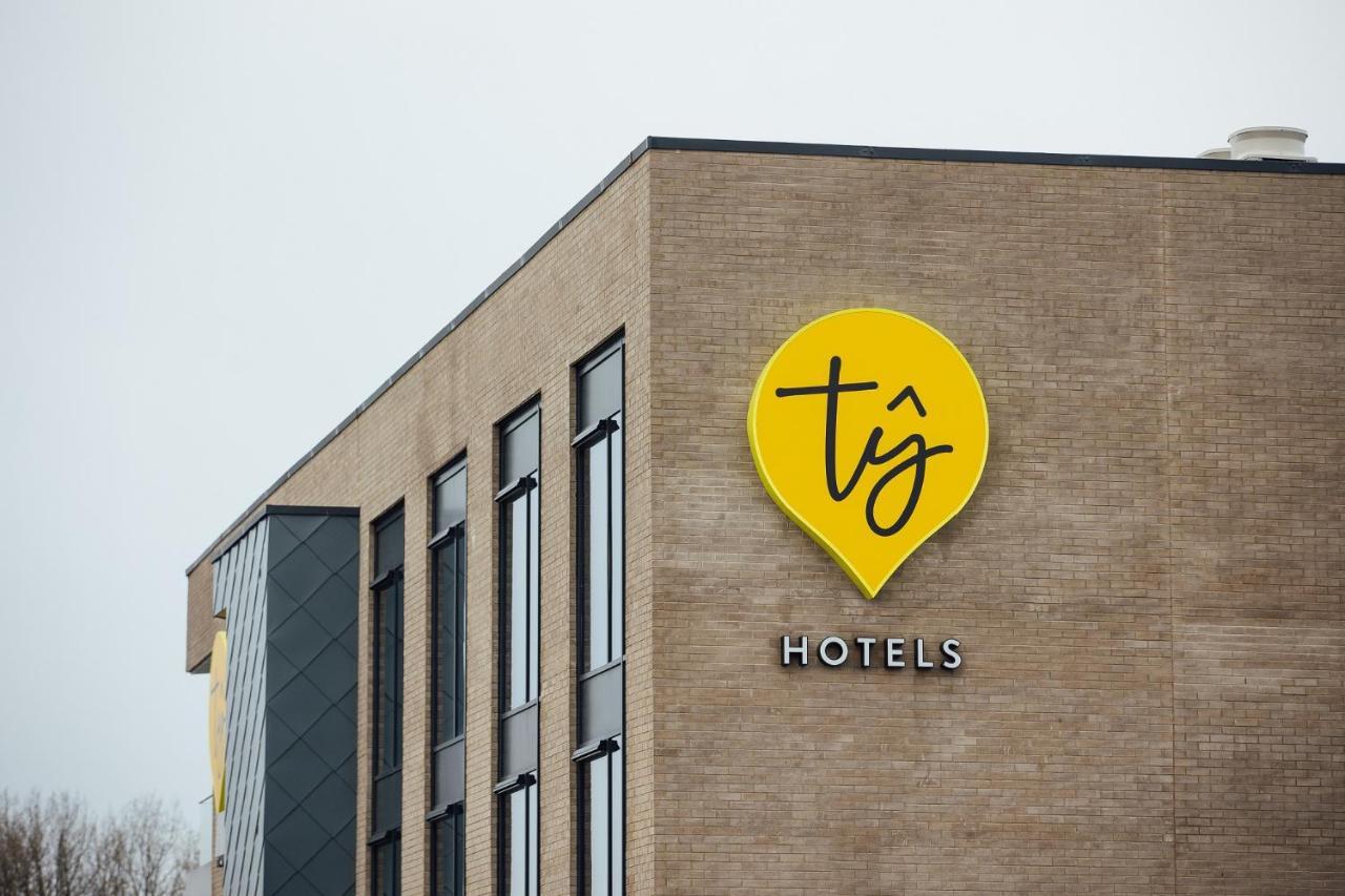 Ty Milford Waterfront Hotel Milford Haven Buitenkant foto