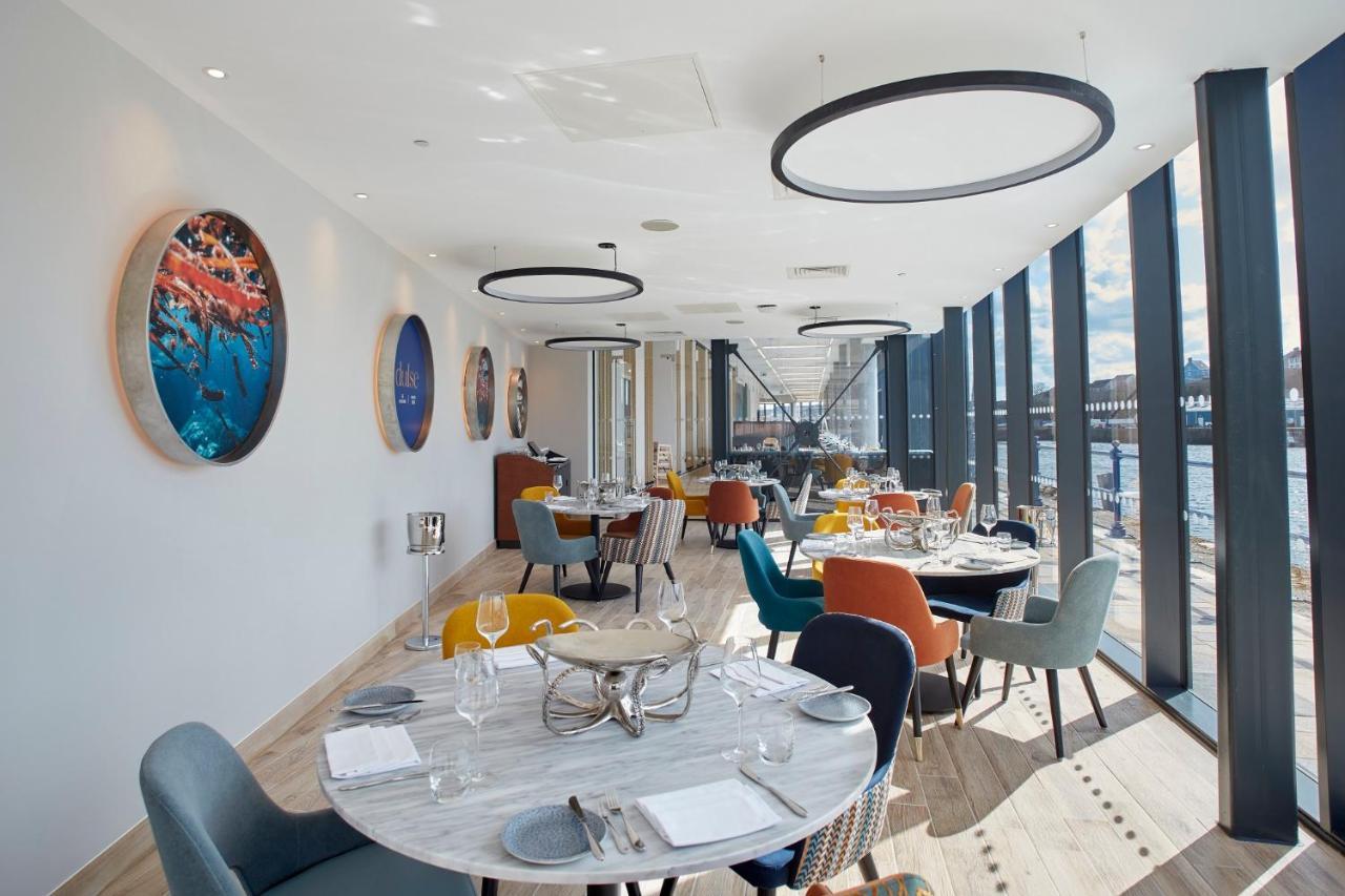 Ty Milford Waterfront Hotel Milford Haven Buitenkant foto