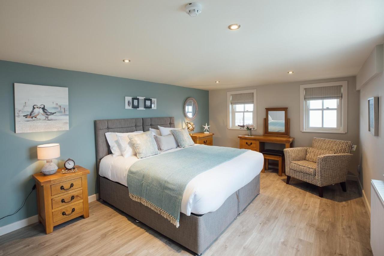 Ty Milford Waterfront Hotel Milford Haven Buitenkant foto
